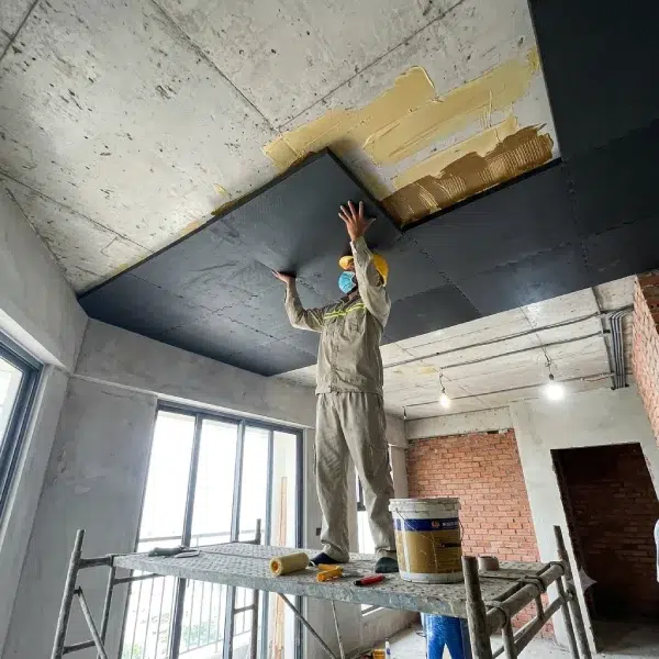 Ốp cao su giảm chấn trần nhà